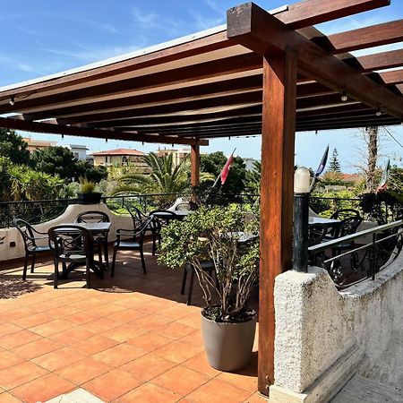 Hotel Redebora Torregrotta Kültér fotó