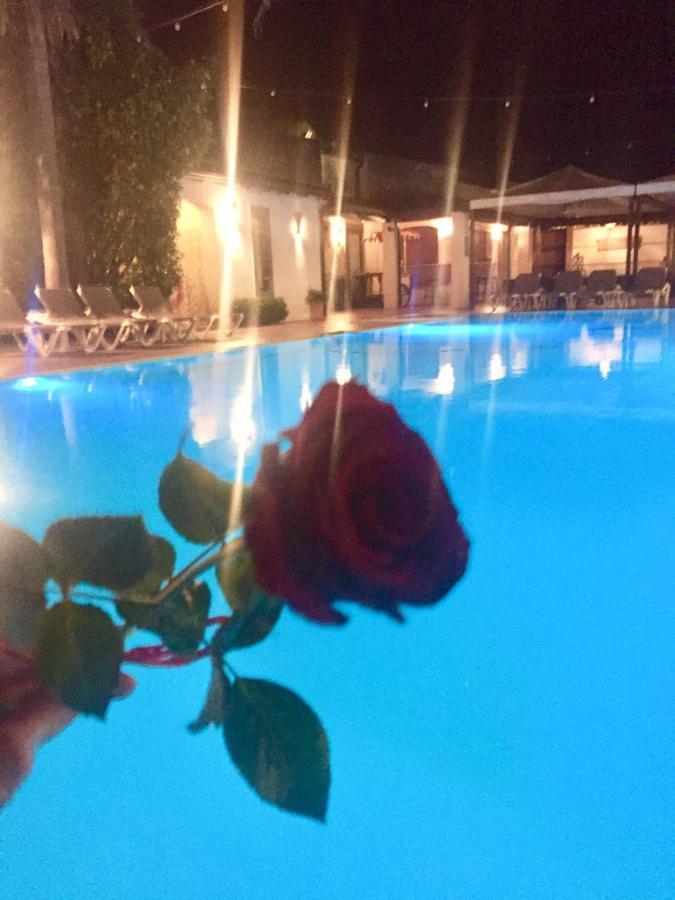 Hotel Redebora Torregrotta Kültér fotó