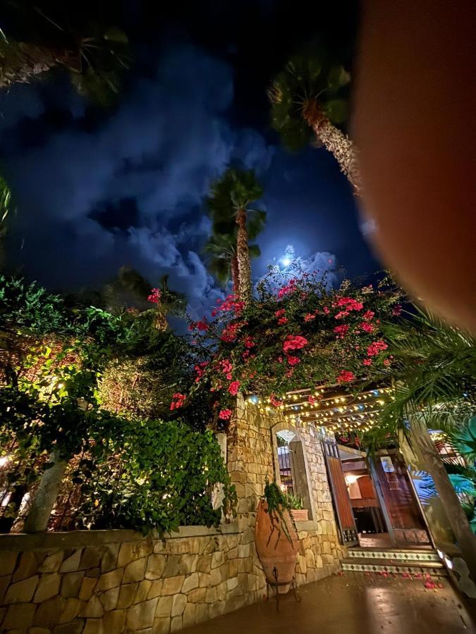 Hotel Redebora Torregrotta Kültér fotó